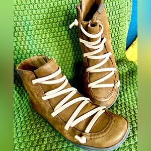 Women’s Camper Peu Booties